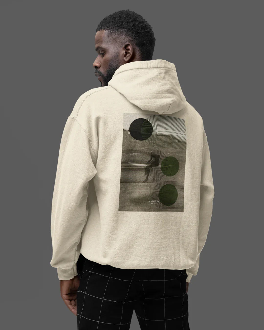 Hoodie_ivory_assis-homme-dos_design_achille_and_jo