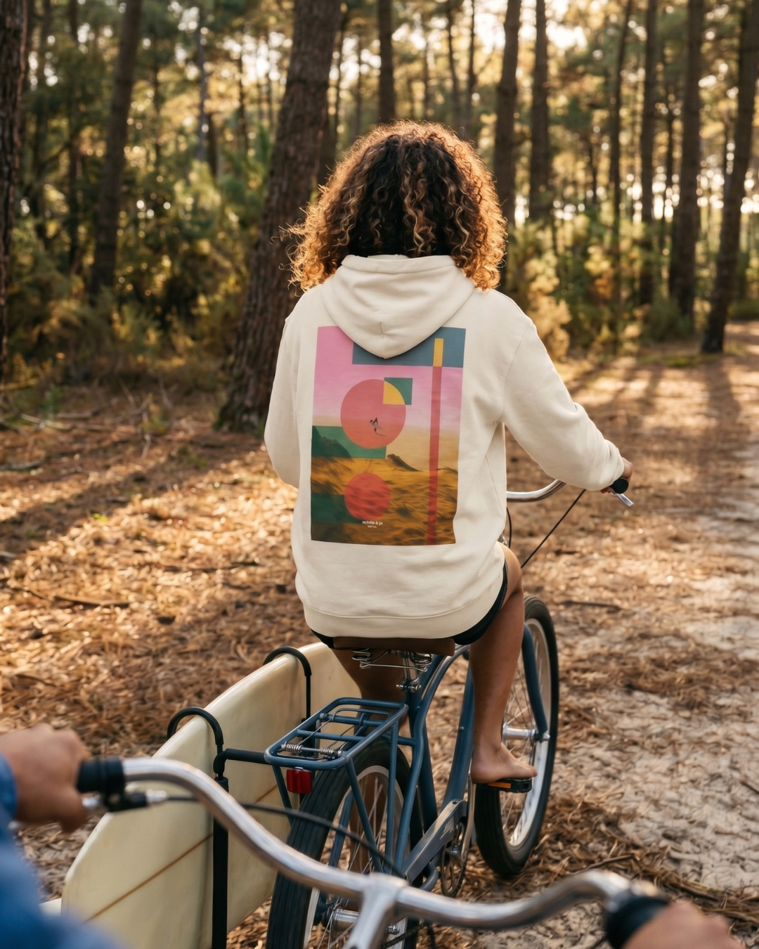 Hoodie Surfeur sur le sable - Crème / écru - Coton Bio