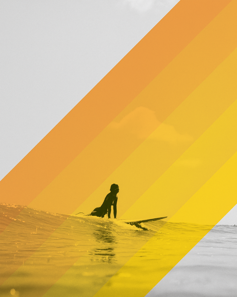 Dessin Surfeuse : surfeuse sur sa planche, bandes diagonales jaune et orange